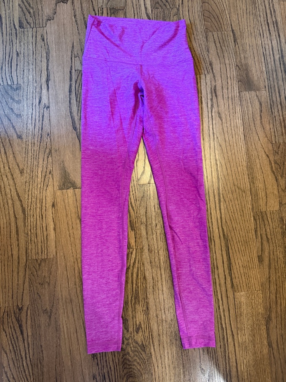 Lululemon ALIGN women’s Heather Pink Seamless Leggings size 6